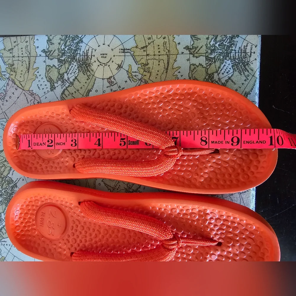 Allbirds orange 🍊 flip flops size‎ 9-9.5